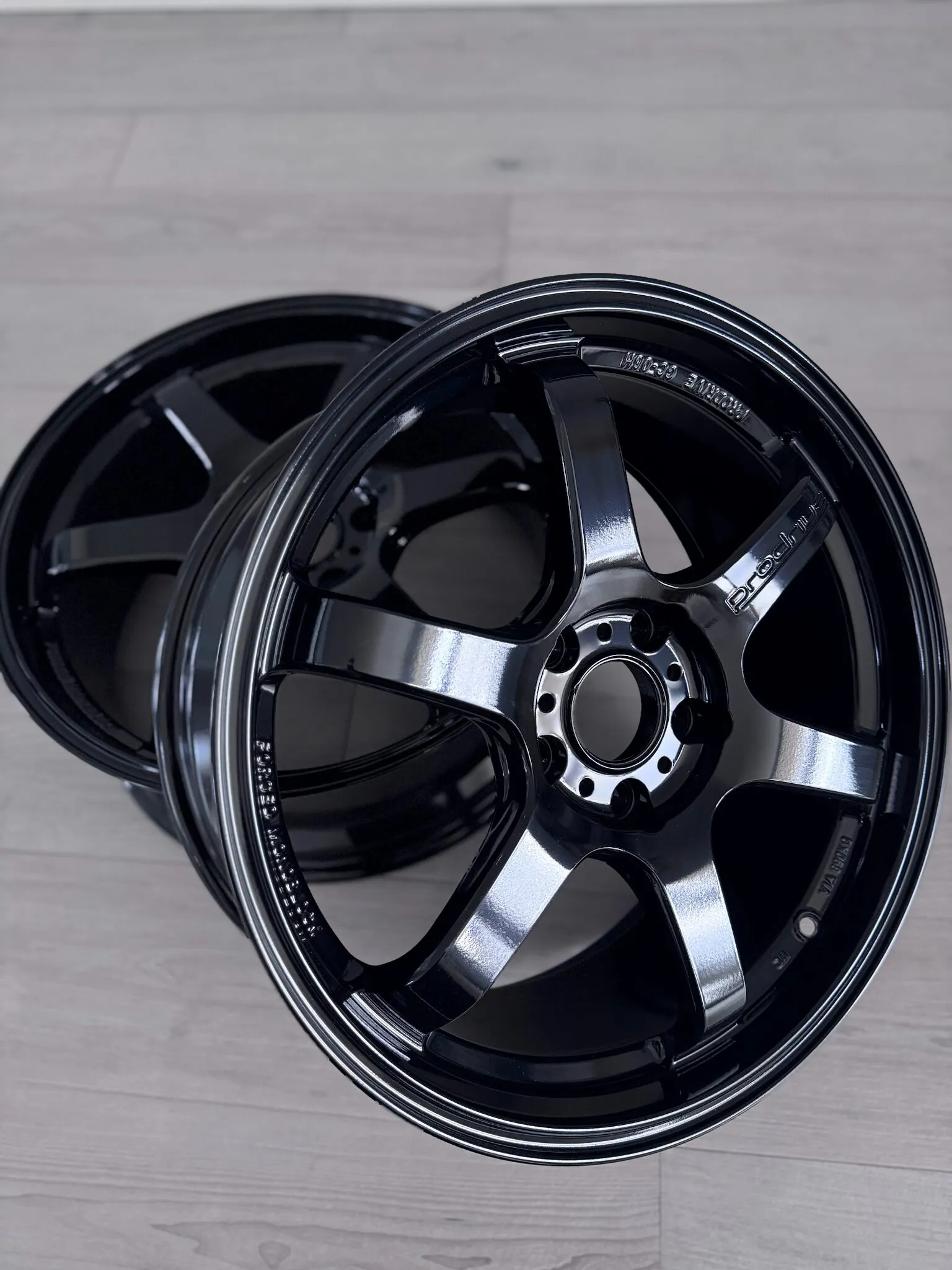 Pair of six-spoke wheels powder coated gloss black